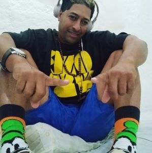 Meet your Posher, Damian